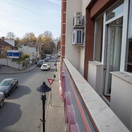 Hotel Casa Alex Târgu Jiu Exteriér fotografie