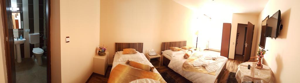 Hotel Casa Alex Târgu Jiu Pokoj fotografie