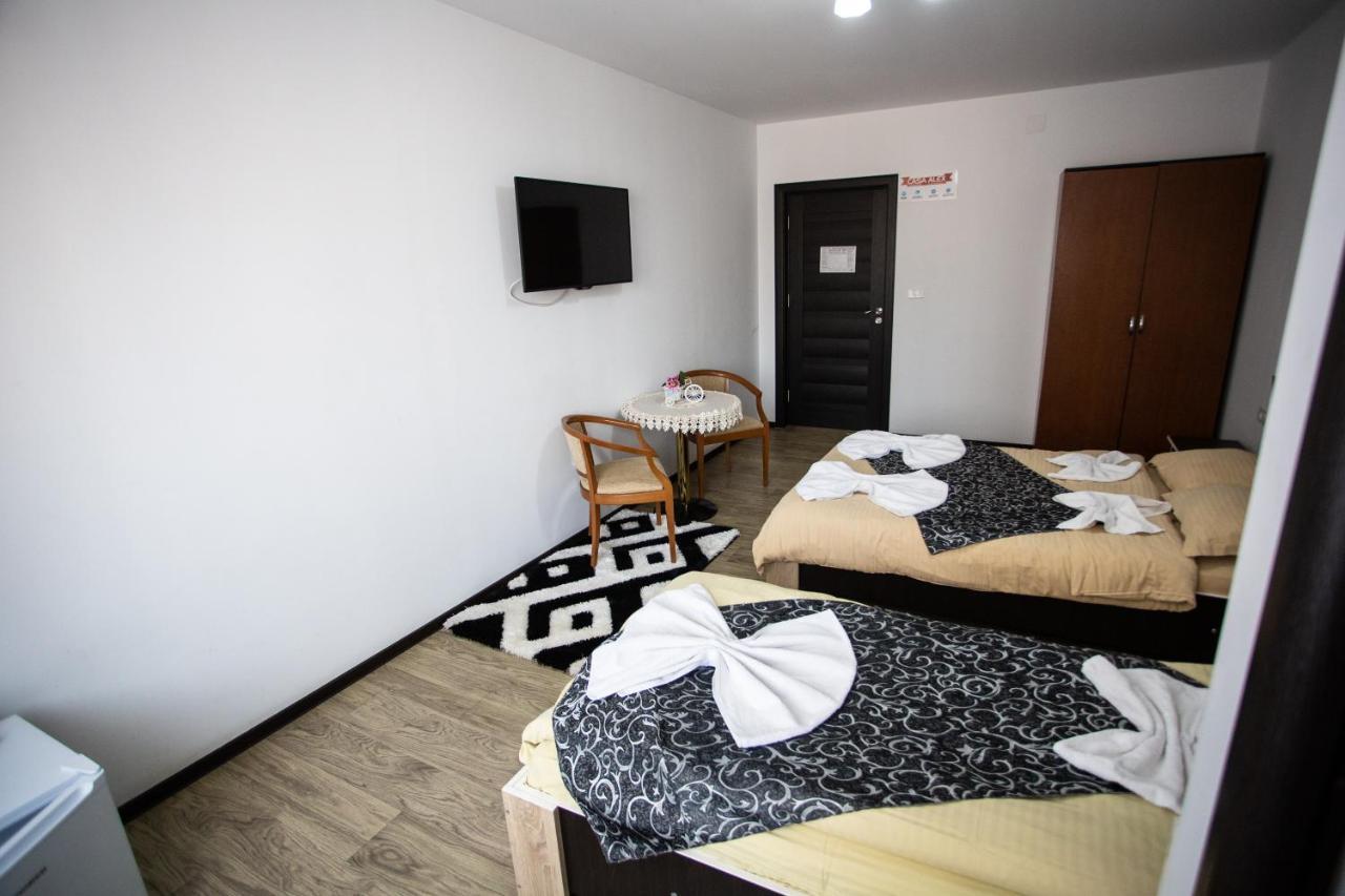 Hotel Casa Alex Târgu Jiu Exteriér fotografie