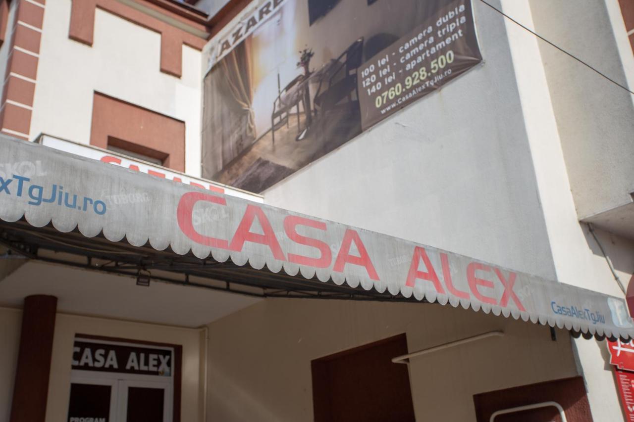 Hotel Casa Alex Târgu Jiu Exteriér fotografie